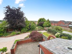 Rear aspect- click for photo gallery